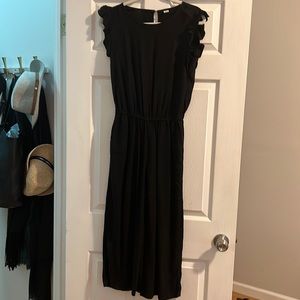 Old navy black ruffle sleeve jump suit